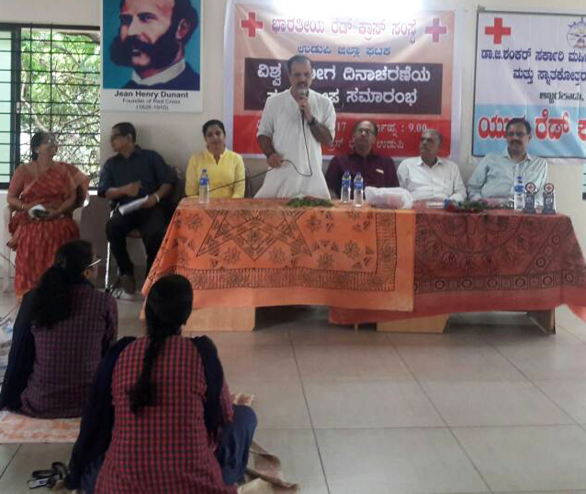 ರೆಡ್‌ಕ್ರಾಸ್‌ನಿಂದ ವಿಶ್ವ ಯೋಗ ದಿನಾಚರಣೆ